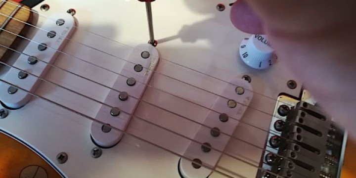 ​The setup of your guitar (PT 5) - Setting single-coils pickups.